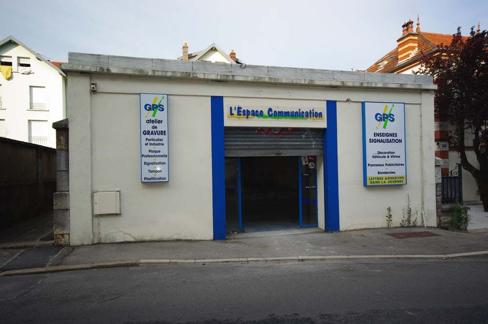 Le local industriel d'origine, avant les travaux